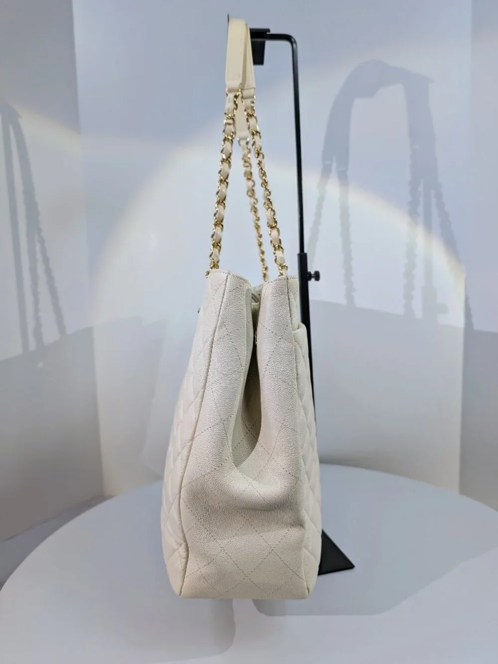 Chanel White Caviar Leather Classic Shopping Tote (GST) Turnlock Bag